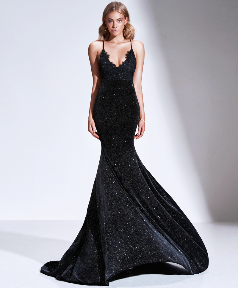 SALE: BLACK FISHTAIL PASCALE YUU USA 6